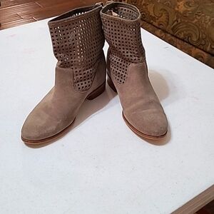 Michael Kors women's perforated suede ankle boots size 8.5